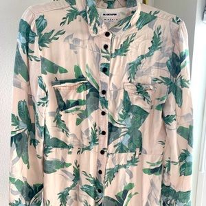 Pantsuit with floral design